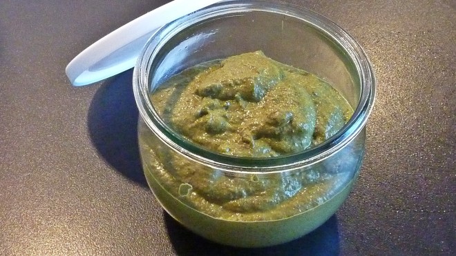 Rote Beteblätterpesto (5)