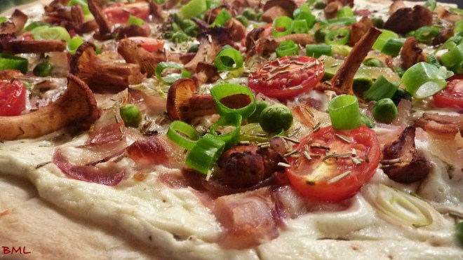 Flammkuchen mit Pfifferlingen (5)