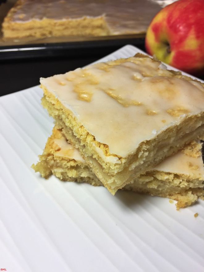 Gedeckter Apfelmuskuchen (8)