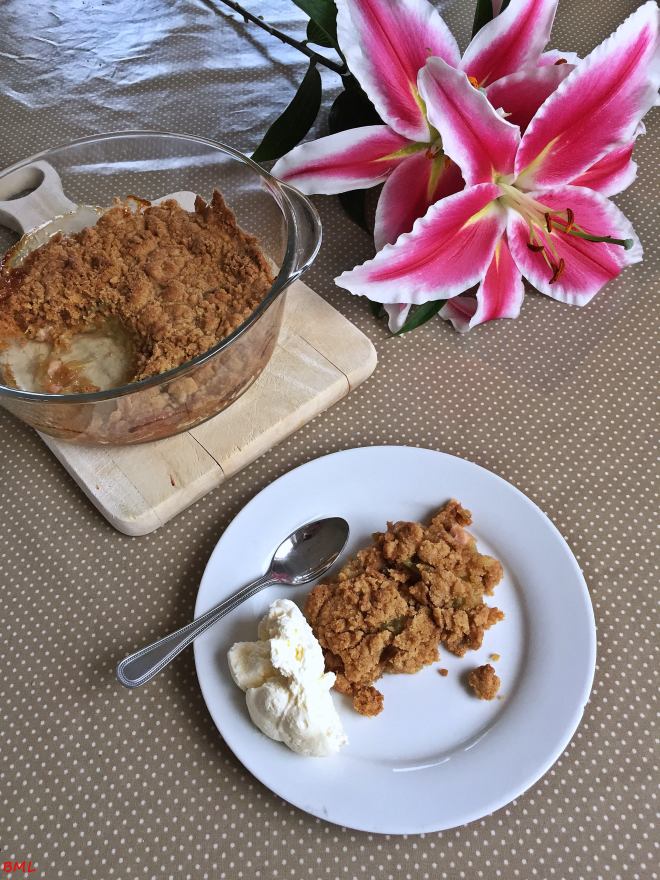 Rhabarbercrumble (5)