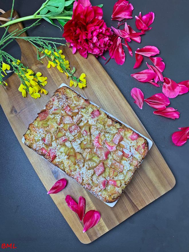 Rhabarber-Bananen-Kuchen…ein saftiges Stück Glück | Backen mit Leidenschaft Rhabarber-Bananen-Kuchen…ein saftiges Stück Glück | Backen mit Leidenschaft