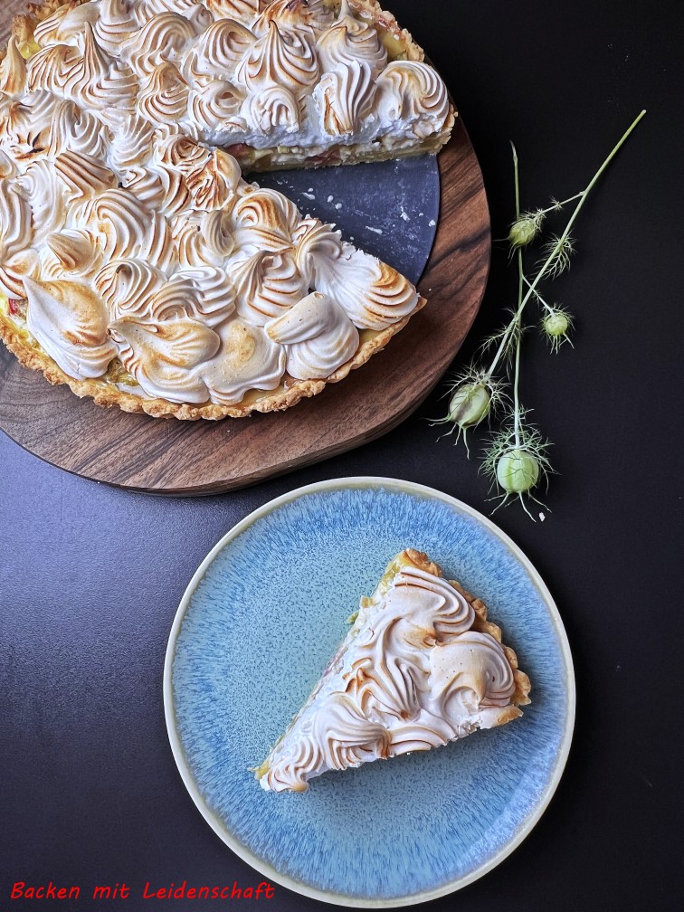 Rhabarberkuchen Meringue 4